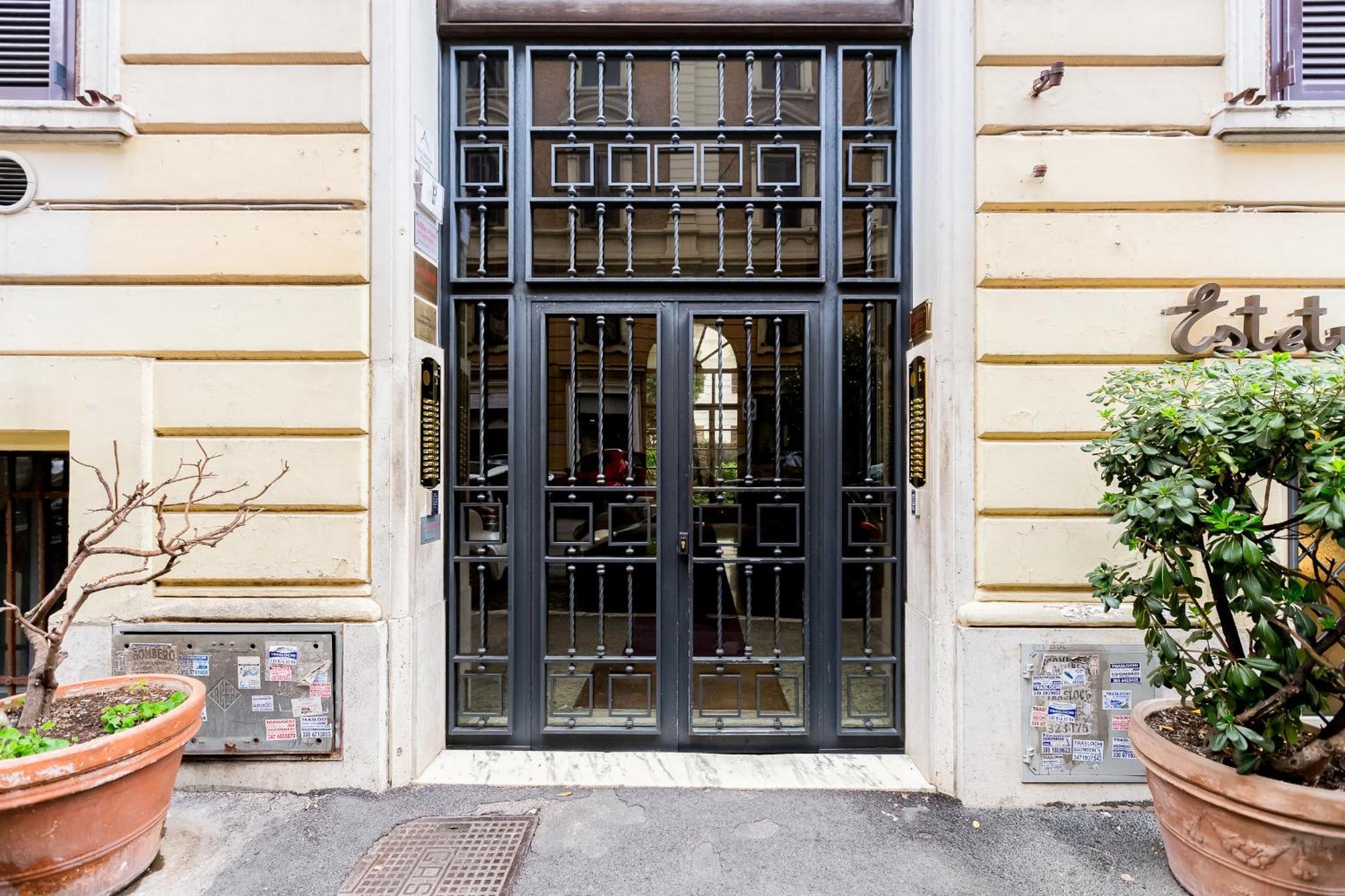 New Vatican 10 Pax Big - Romedreamhome Apartamento